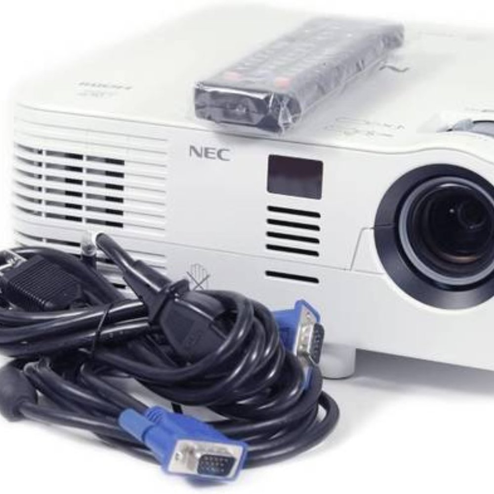 NEC 2600-lumen High-Brightness Mobile Projector NP- V260 3D
